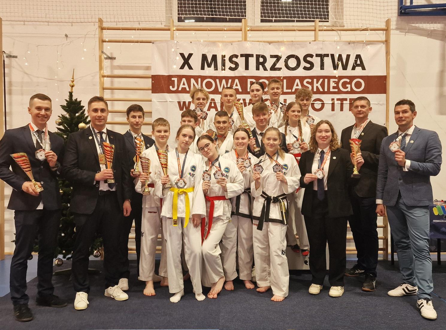 TURNIEJ ŚWIĄTECZNY TAEKWON-DO W JANOWIE PODLASKIM